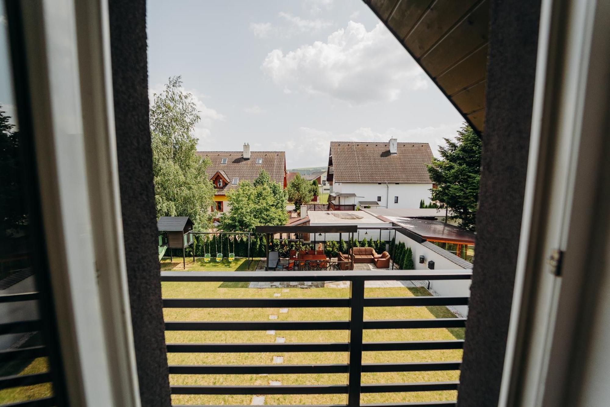 Alavia Residence Велька-Ломница Экстерьер фото
